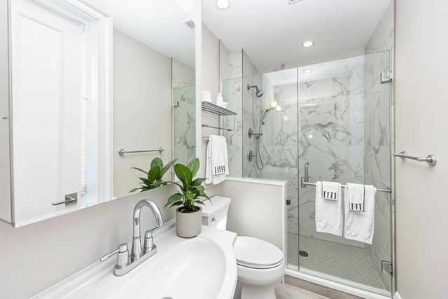 85 Regent St. 5, Boston, MA 02119