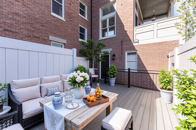 85 Regent St. 5, Boston, MA 02119