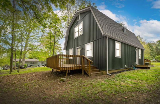 803 Winesap Circle, Howard, OH 43028