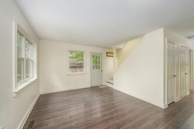 803 Winesap Circle, Howard, OH 43028