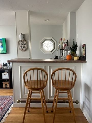 42 Grampian Way, Boston, MA 02125