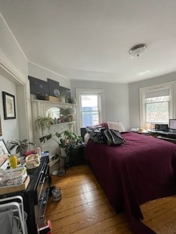 42 Grampian Way, Boston, MA 02125