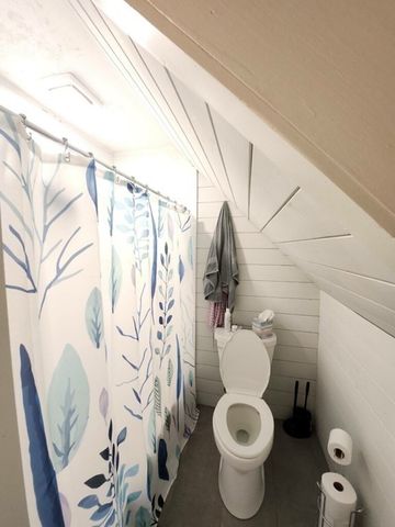 42 Grampian Way, Boston, MA 02125