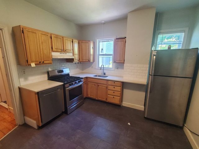 42 Grampian Way, Boston, MA 02125