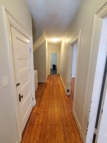 42 Grampian Way, Boston, MA 02125