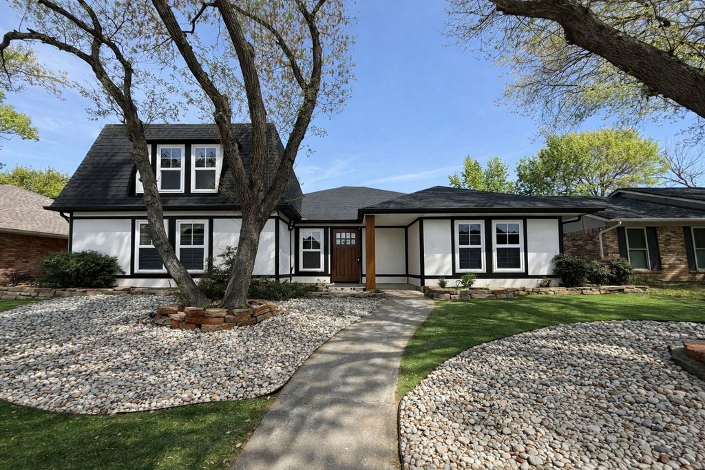 9205 Moss Farm Lane, Dallas, TX 75243