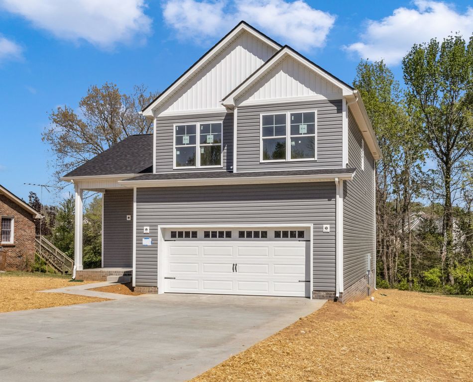 1327 Sun Valley Rd, Clarksville, TN 37040