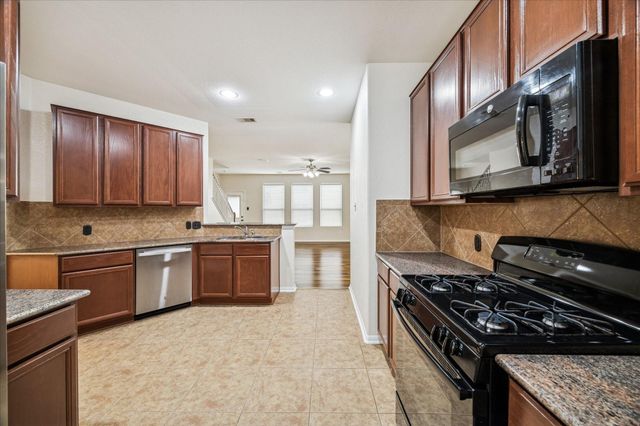 5307 Espuela Lane, Baytown, TX 77521