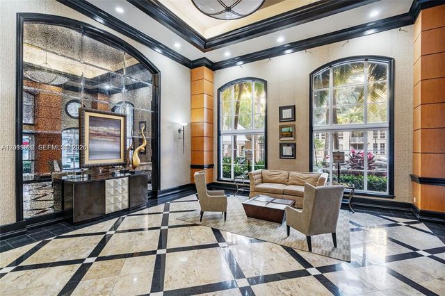 3001 NE 185th St 219, Aventura, FL 33180