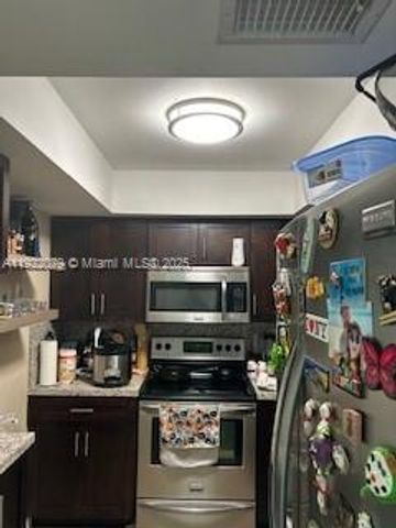 11750 SW 18th St 531-1, Miami, FL 33175