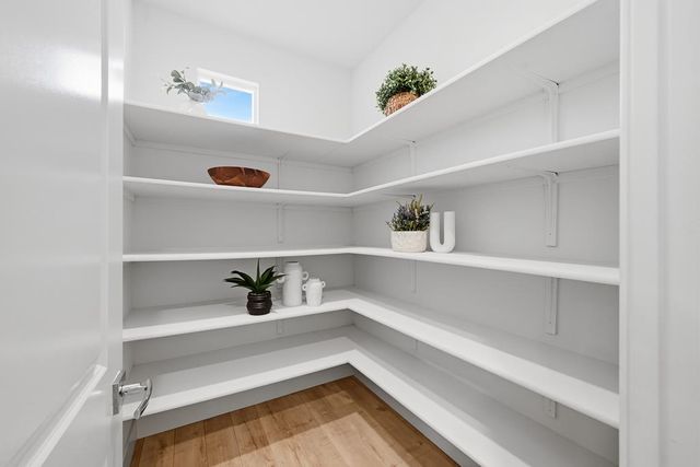 905 De Guigne Drive 2, Sunnyvale, CA 94085