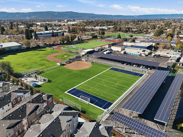 905 De Guigne Drive 2, Sunnyvale, CA 94085