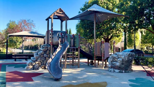 905 De Guigne Drive 2, Sunnyvale, CA 94085