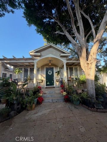 1537 N Serrano Avenue N, Los Angeles, CA 90027