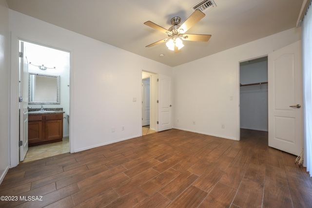 968 E Vuelta Suave, Tucson, AZ 85706