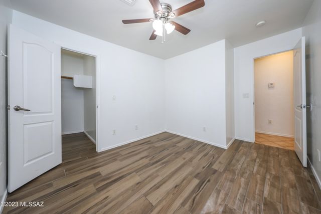 968 E Vuelta Suave, Tucson, AZ 85706
