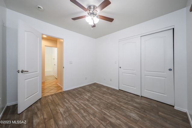 968 E Vuelta Suave, Tucson, AZ 85706