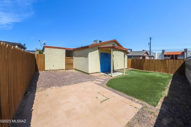 968 E Vuelta Suave, Tucson, AZ 85706