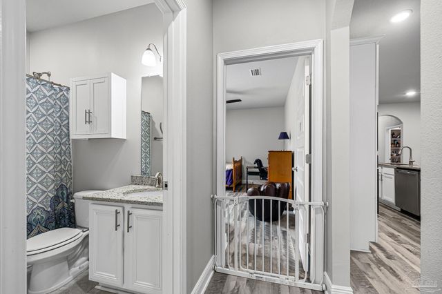 2772 Elkhorn Dr, Pace, FL 32571