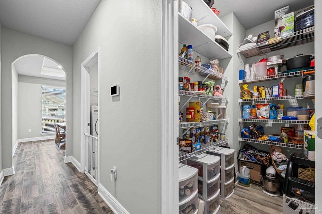 2772 Elkhorn Dr, Pace, FL 32571