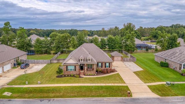 2772 Elkhorn Dr, Pace, FL 32571