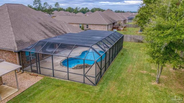 2772 Elkhorn Dr, Pace, FL 32571