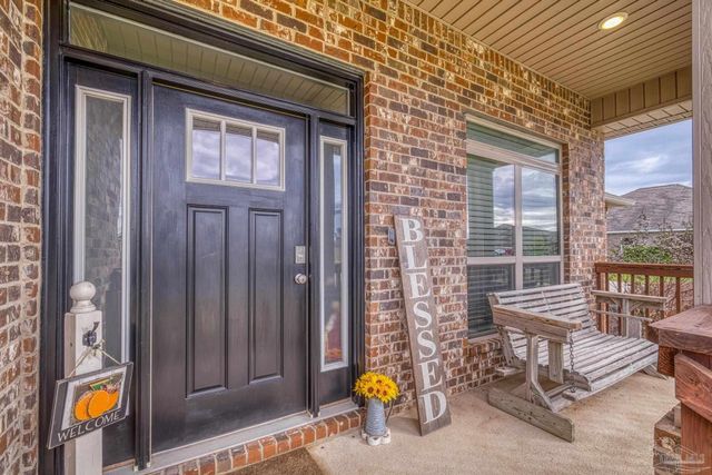 2772 Elkhorn Dr, Pace, FL 32571