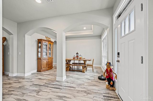 2772 Elkhorn Dr, Pace, FL 32571