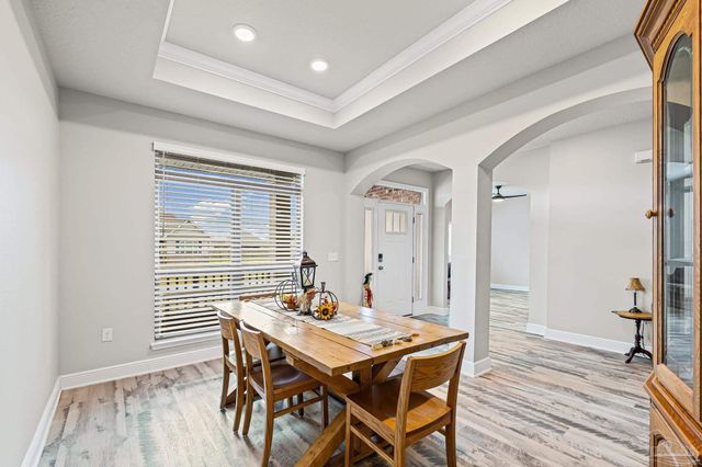 2772 Elkhorn Dr, Pace, FL 32571