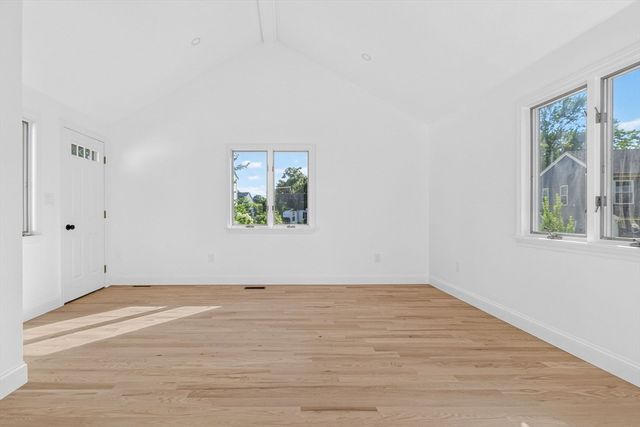 7 Joyce Rd, Arlington, MA 02474