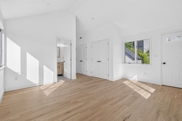 7 Joyce Rd, Arlington, MA 02474