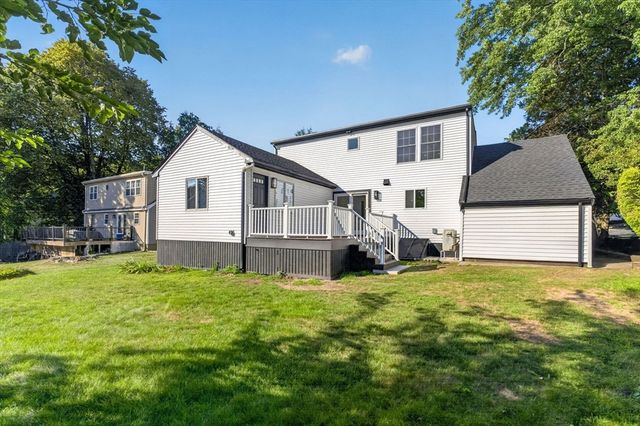 7 Joyce Rd, Arlington, MA 02474