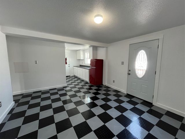 6625 Morris, Galveston, TX 77551