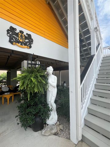 6625 Morris, Galveston, TX 77551