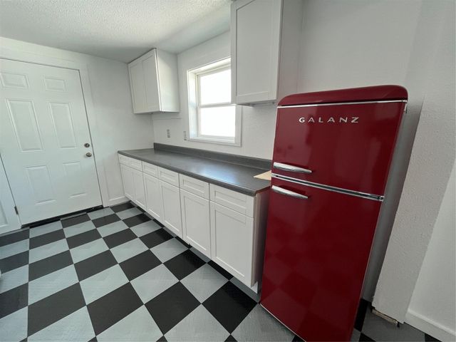 6625 Morris, Galveston, TX 77551