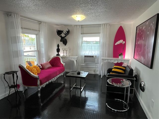 6625 Morris, Galveston, TX 77551