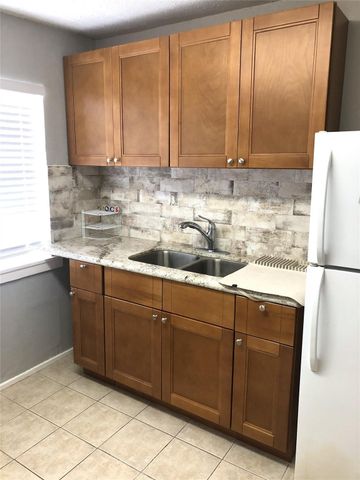 5417 Ennis Street 4, Houston, TX 77004