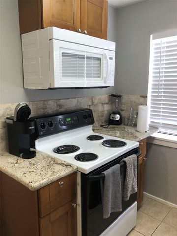 5417 Ennis Street 4, Houston, TX 77004