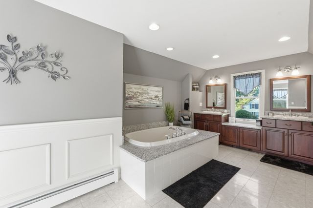 45 Boylston Circle, Shrewsbury, MA 01545