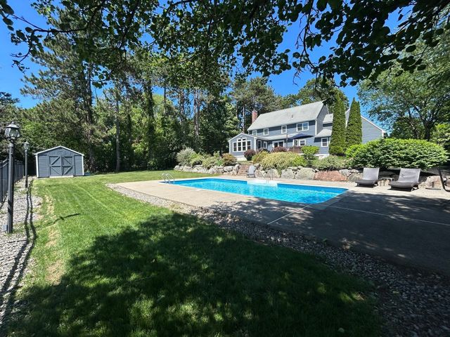 45 Boylston Circle, Shrewsbury, MA 01545