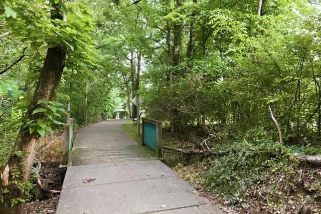 101 Morton Mill Cir, Nashville, TN 37221