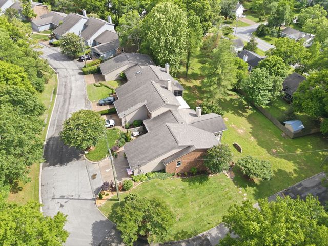 101 Morton Mill Cir, Nashville, TN 37221