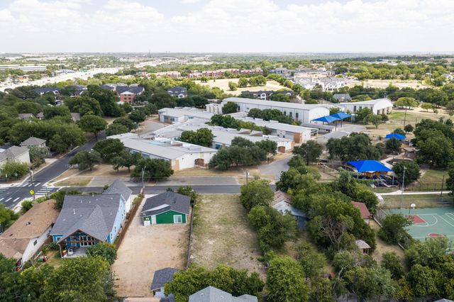 7512 Providence Ave, Austin, TX 78752