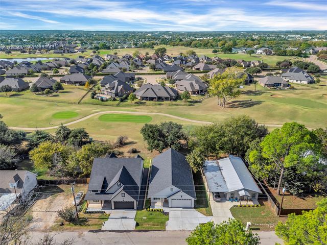 1010 Mustang Trail, Granbury, TX 76049