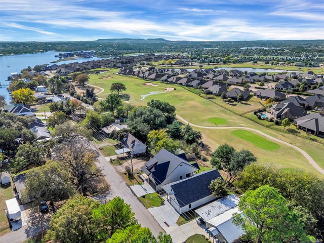 1010 Mustang Trail, Granbury, TX 76049