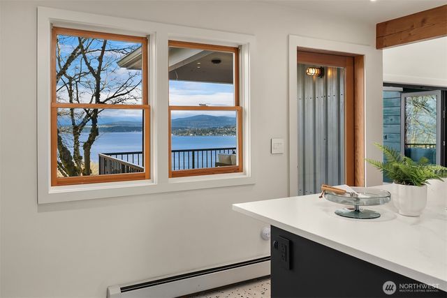 632 35th Avenue, Seattle, WA 98122