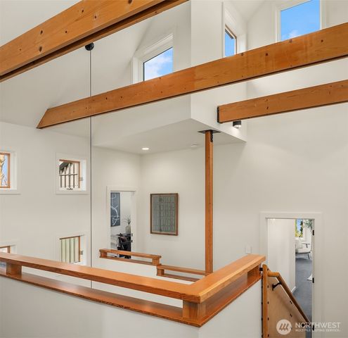 632 35th Avenue, Seattle, WA 98122