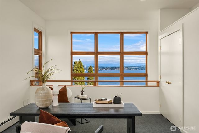 632 35th Avenue, Seattle, WA 98122