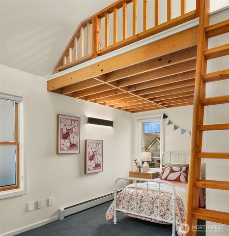 632 35th Avenue, Seattle, WA 98122