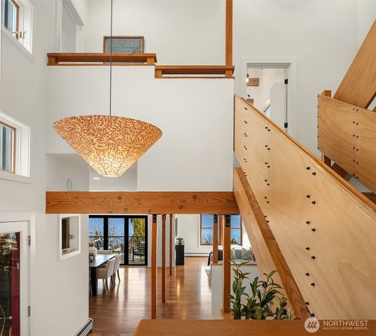 632 35th Avenue, Seattle, WA 98122